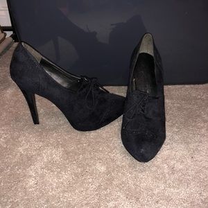 Black lace up heels